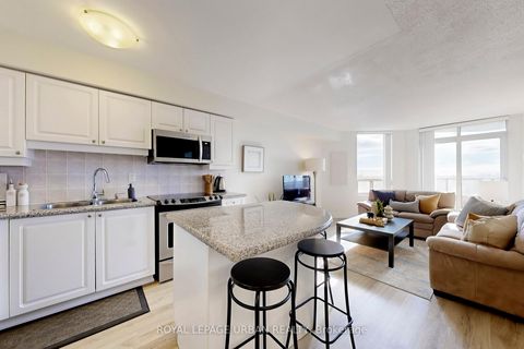 Photo 14 at 908 - 78 Harrison Garden Boulevard, Willowdale East, Toronto