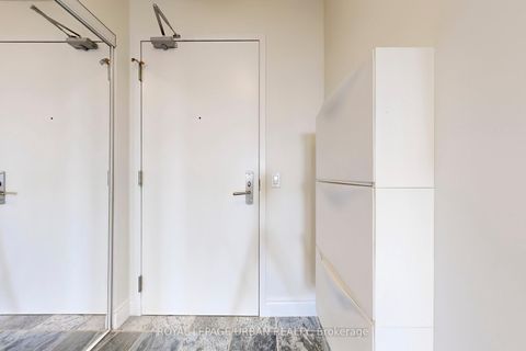 Photo 32 at 908 - 78 Harrison Garden Boulevard, Willowdale East, Toronto