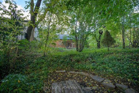 Photo 37 at 59 Parkview Hill Crescent, Parkview, Toronto