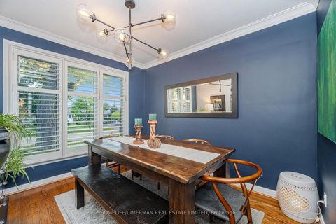 Photo 8 at 66 Mooreshead Drive, Etobicoke West Mall, Toronto