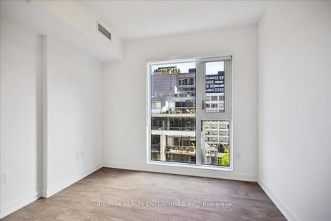 Photo 10 at 711 - 543 Richmond Street W, Waterfront Communities C1, Toronto