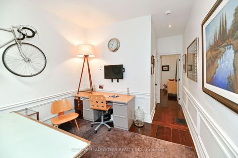 Photo 15 at 40 Geneva Avenue, South St. James Town, Toronto