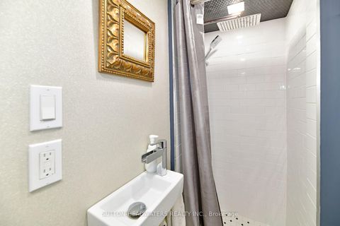 Photo 25 at 40 Geneva Avenue, South St. James Town, Toronto