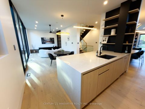 Photo 8 at 10 Haida Court, Highland Creek, Toronto