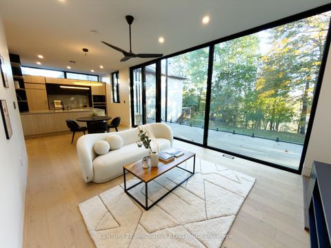 Photo 11 at 10 Haida Court, Highland Creek, Toronto