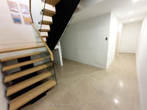 Photo 32 at 10 Haida Court, Highland Creek, Toronto