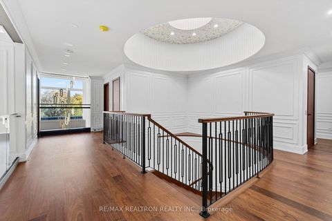 Photo 26 at 30 Banner Lane, King City, King