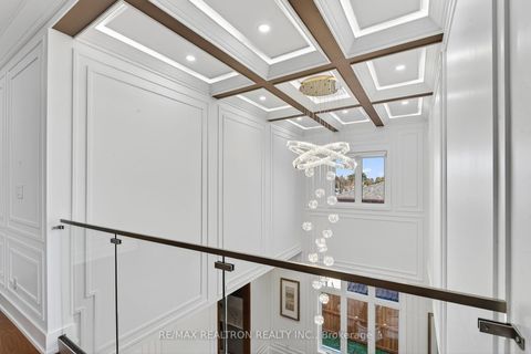 Photo 36 at 30 Banner Lane, King City, King