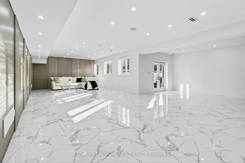 Photo 42 at 30 Banner Lane, King City, King