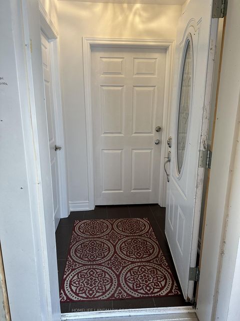 Photo 2 at 85 Aurora Heights Drive, Aurora Heights, Aurora