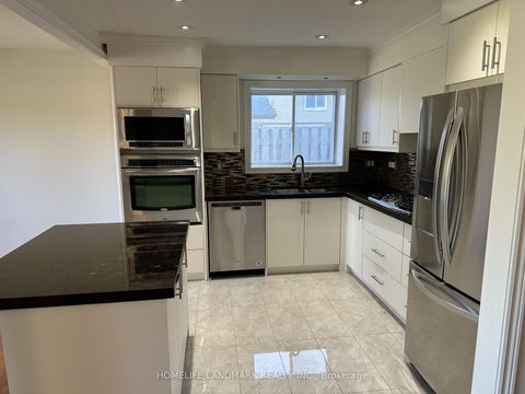 Photo 5 at 85 Aurora Heights Drive, Aurora Heights, Aurora