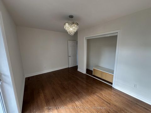 Photo 9 at 85 Aurora Heights Drive, Aurora Heights, Aurora