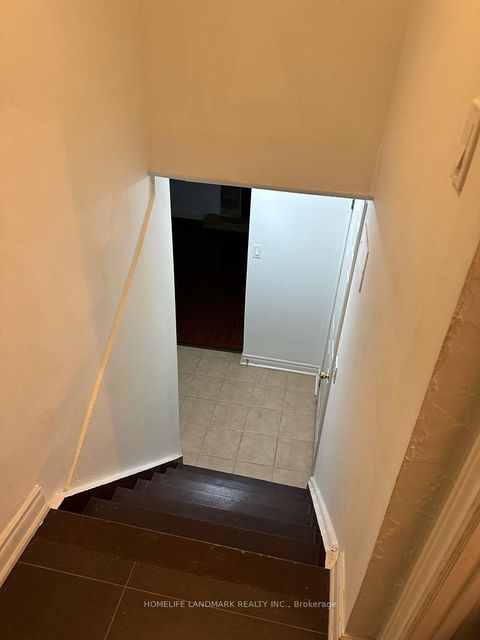 Photo 18 at 85 Aurora Heights Drive, Aurora Heights, Aurora