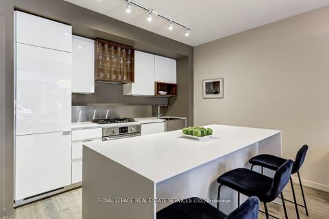 Photo 8 at 373 Sorauren Avenue, Roncesvalles, Toronto