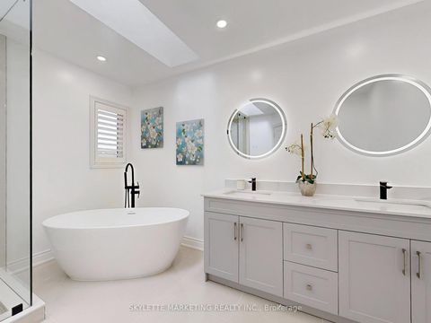 Photo 21 at 28 Garland Crescent S, Rouge Woods, Richmond Hill