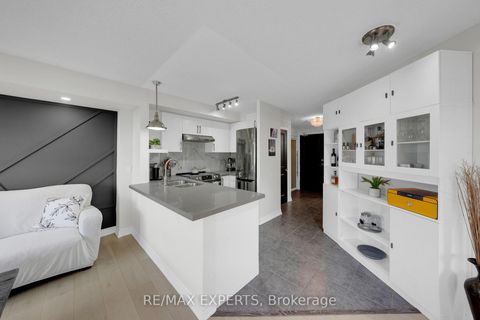 Photo 8 at 205 - 7730 Kipling Avenue, Vaughan Grove, Vaughan