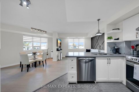 Photo 10 at 205 - 7730 Kipling Avenue, Vaughan Grove, Vaughan