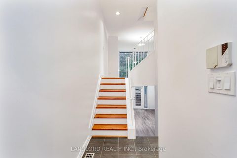 Photo 3 at 14 - 280 Sherbourne Street, Moss Park, Toronto