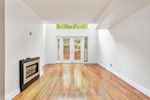Photo 38 at 14 - 280 Sherbourne Street, Moss Park, Toronto