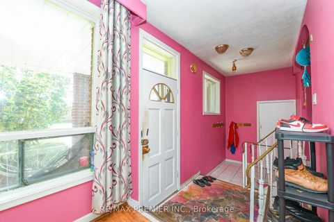 Photo 7 at 35 Taysham Crescent, Beaumonde Heights, Toronto