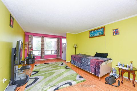 Photo 8 at 35 Taysham Crescent, Beaumonde Heights, Toronto