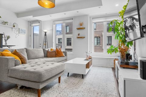 Photo 4 at TH4 - 120 Long Branch Avenue, Long Branch, Toronto