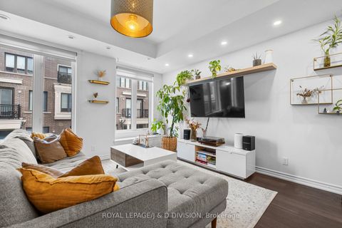 Photo 5 at TH4 - 120 Long Branch Avenue, Long Branch, Toronto