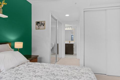 Photo 22 at TH4 - 120 Long Branch Avenue, Long Branch, Toronto