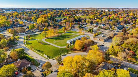 Photo 13 at 223 Cherrywood Drive, London, Newmarket