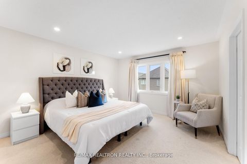 Photo 19 at 62 Betony Drive, Oak Ridges, Richmond Hill