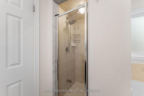 Photo 23 at 62 Betony Drive, Oak Ridges, Richmond Hill