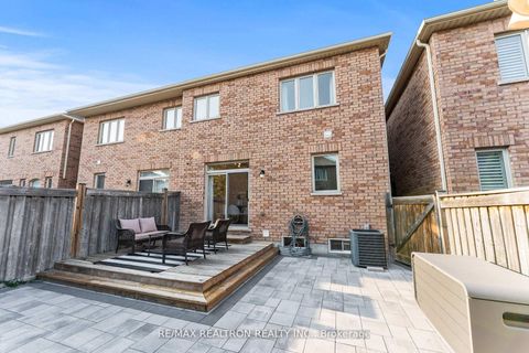 Photo 36 at 62 Betony Drive, Oak Ridges, Richmond Hill