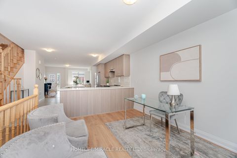 Photo 10 at Blk B-1 - 151 Seguin Street, Oak Ridges, Richmond Hill