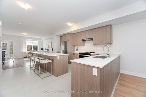 Photo 11 at Blk B-1 - 151 Seguin Street, Oak Ridges, Richmond Hill