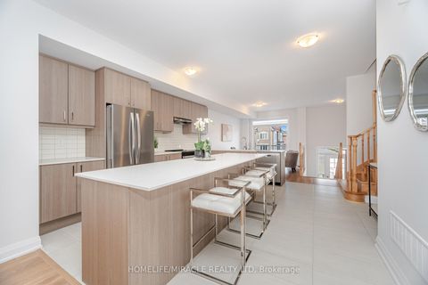 Photo 12 at Blk B-1 - 151 Seguin Street, Oak Ridges, Richmond Hill