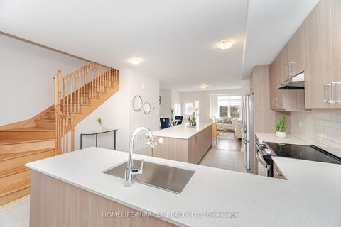 Photo 14 at Blk B-1 - 151 Seguin Street, Oak Ridges, Richmond Hill