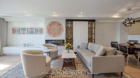 Photo 4 at 613 - 99 Harbour Square, Waterfront Communities C1, Toronto