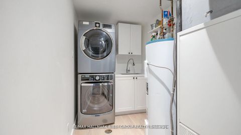 Photo 29 at 613 - 99 Harbour Square, Waterfront Communities C1, Toronto