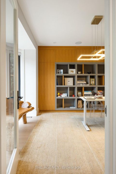 Photo 2 at 6 Hillholm Road, Forest Hill South, Toronto