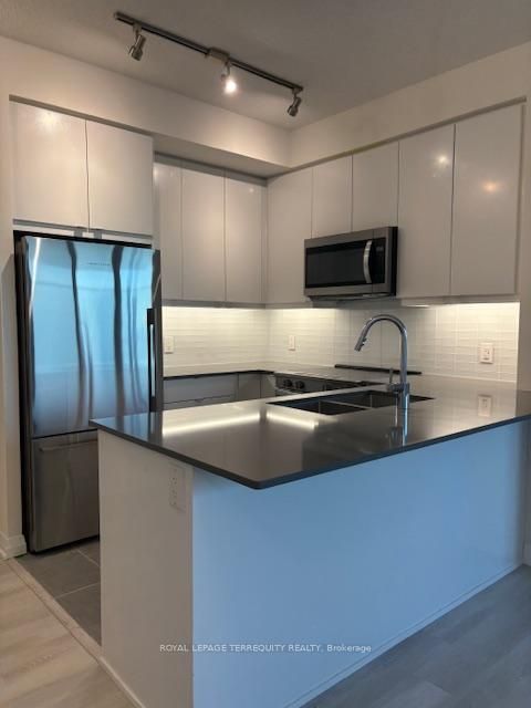 Photo 9 at 724 - 3270 Sheppard Avenue E, Sullivan, Toronto