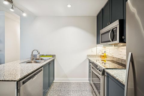 Photo 5 at 906 - 88 Palace Pier Court, Mimico, Toronto