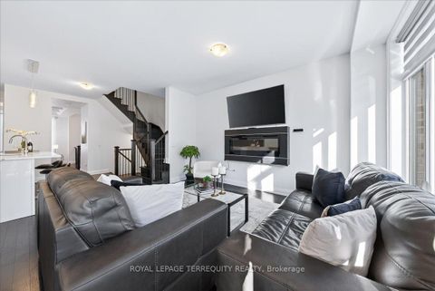 Photo 16 at 25 Nardini Lane, South Richvale, Richmond Hill