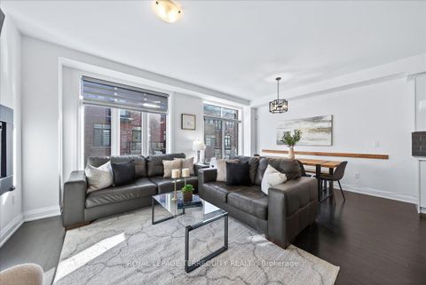 Photo 17 at 25 Nardini Lane, South Richvale, Richmond Hill