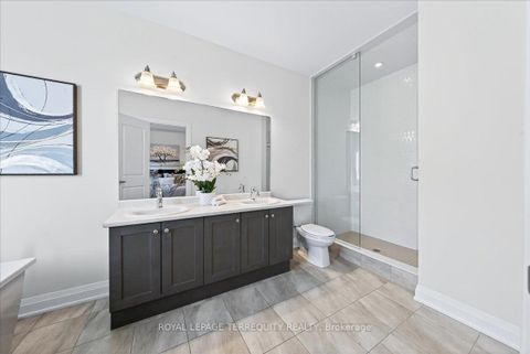 Photo 22 at 25 Nardini Lane, South Richvale, Richmond Hill