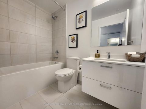 Photo 12 at B-2909 - 50 Upper Mall Way, Brownridge, Vaughan