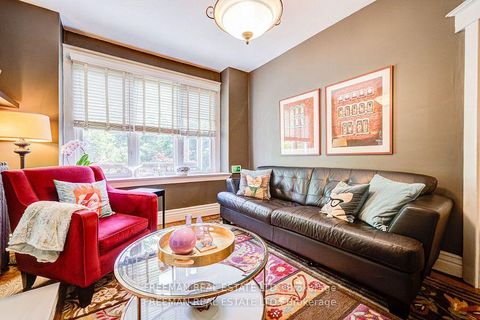 Photo 4 at 56 Austin Terrace, Casa Loma, Toronto