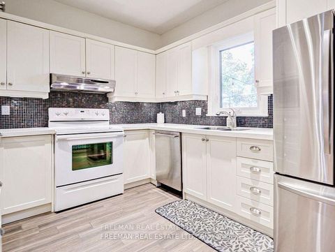 Photo 8 at 56 Austin Terrace, Casa Loma, Toronto