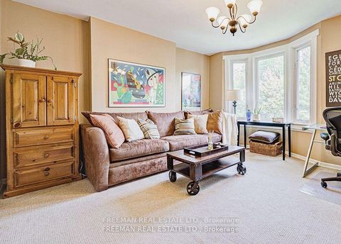 Photo 12 at 56 Austin Terrace, Casa Loma, Toronto