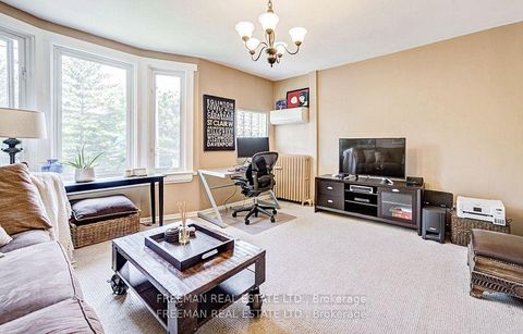 Photo 13 at 56 Austin Terrace, Casa Loma, Toronto