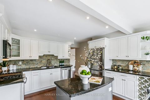 Photo 13 at 92 Golf Links Drive, Aurora Highlands, Aurora